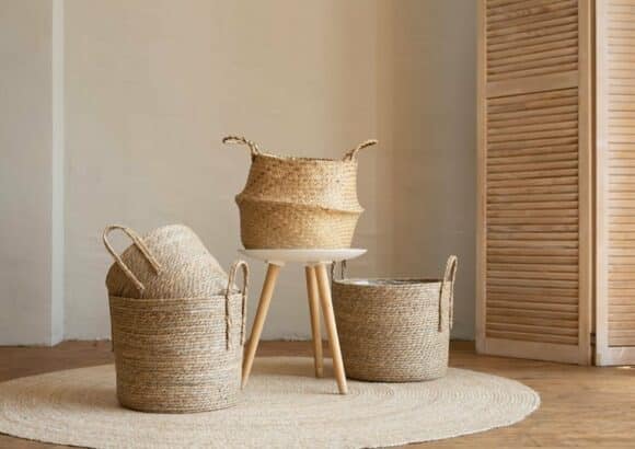 Panier tressé : comment l’intégrer à sa décoration intérieure